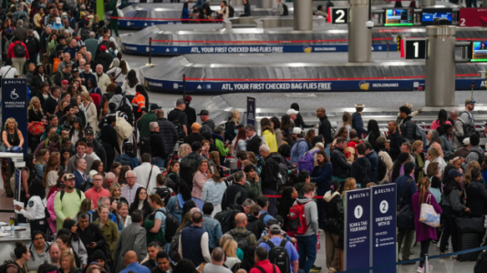 Record numbers of TSA officers called out Saturday as DHS shutdown continues