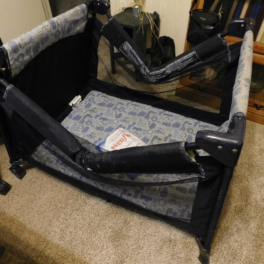 Pack & Play